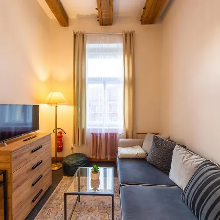 S42 Apartment *
