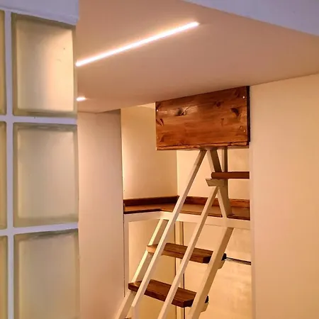 Apartment S42 *